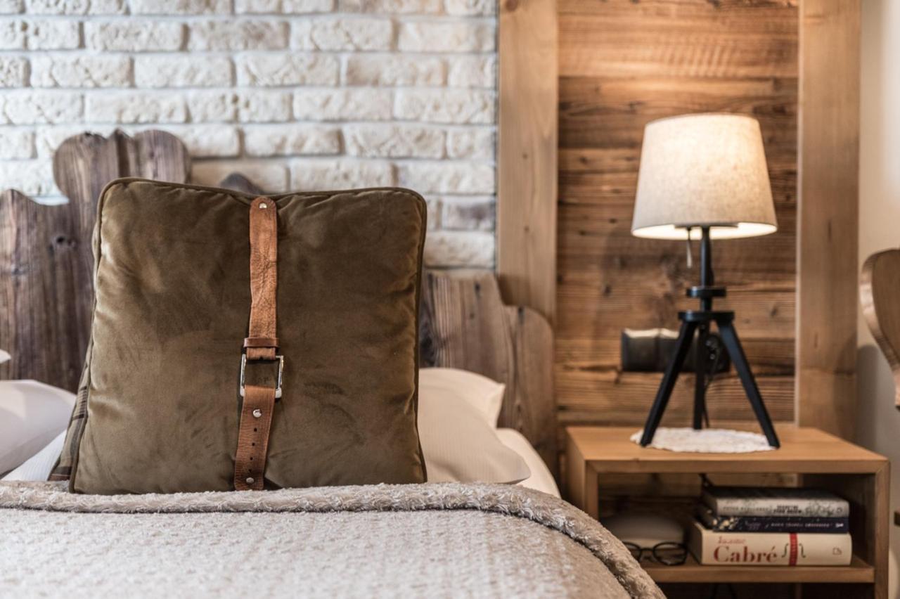 Double Room with Balcony,1049831116:JPEG