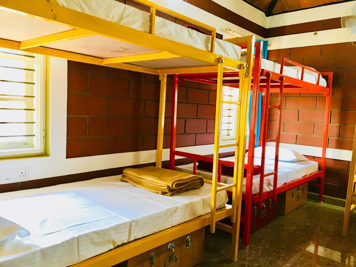 Double Room Balcony,633603240:JPEG